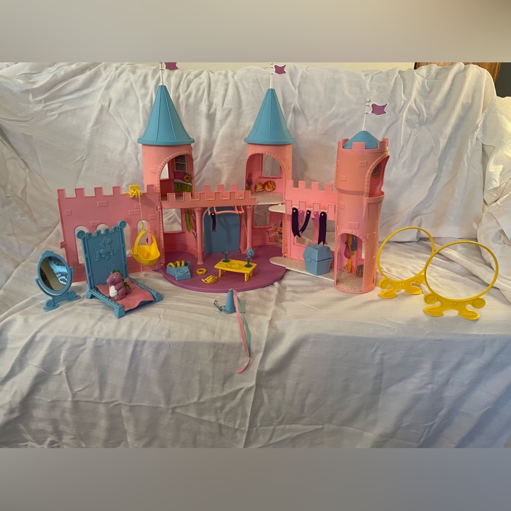 My Little Pony Castle